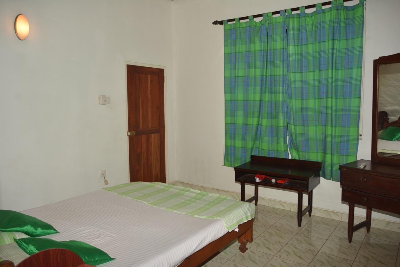 Sampathaa Residence Negombo Dış mekan fotoğraf